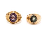 COLLECTION OF YELLOW GOLD AND SYNTHETIC GEMSTONE RINGS
