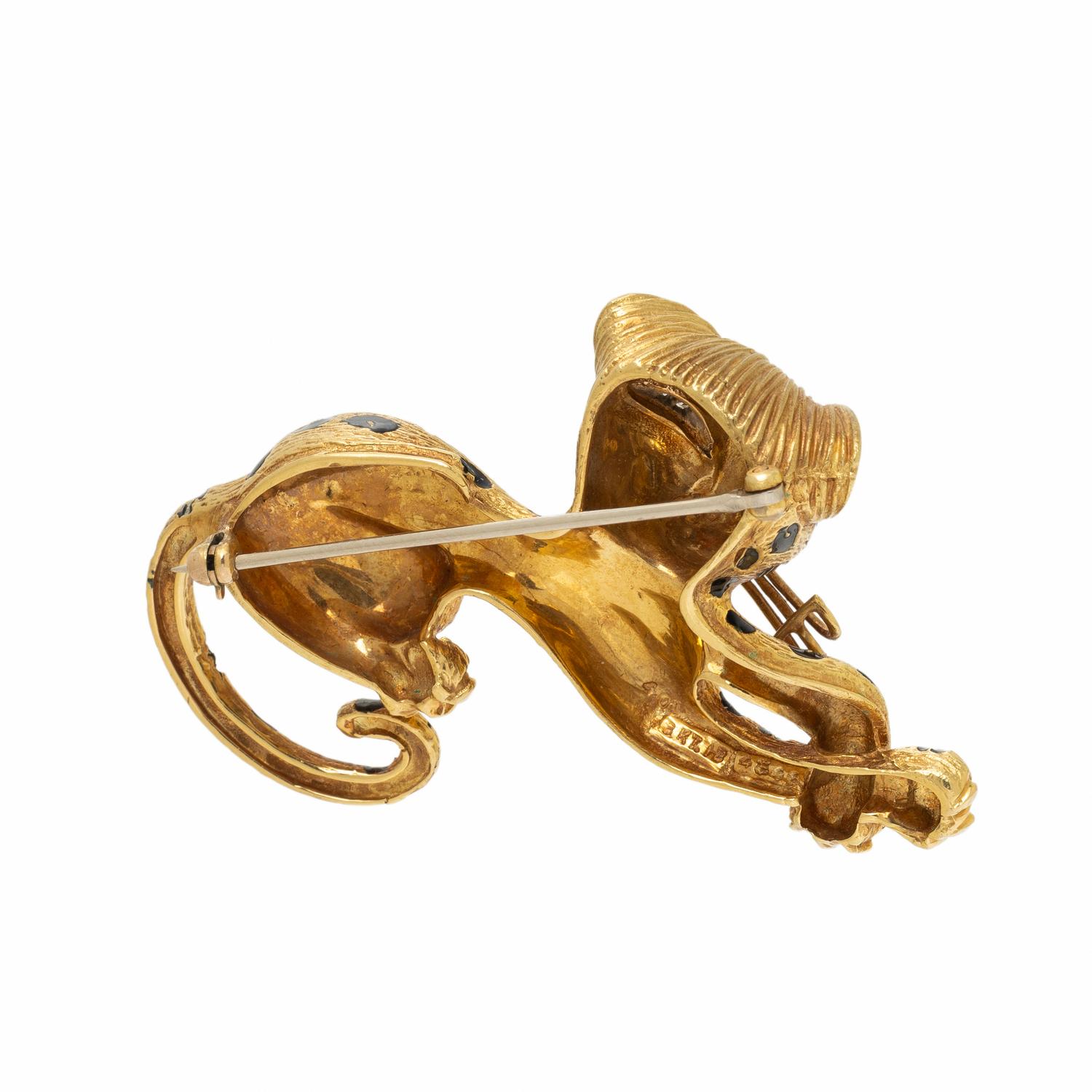 HAMMERMAN BROTHERS, YELLOW GOLD, ENAMEL, AND DIAMOND LEOPARD BROOCH