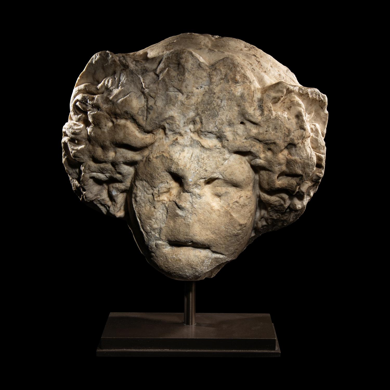 A Roman Marble Oscillum with a Dancing Maenad
