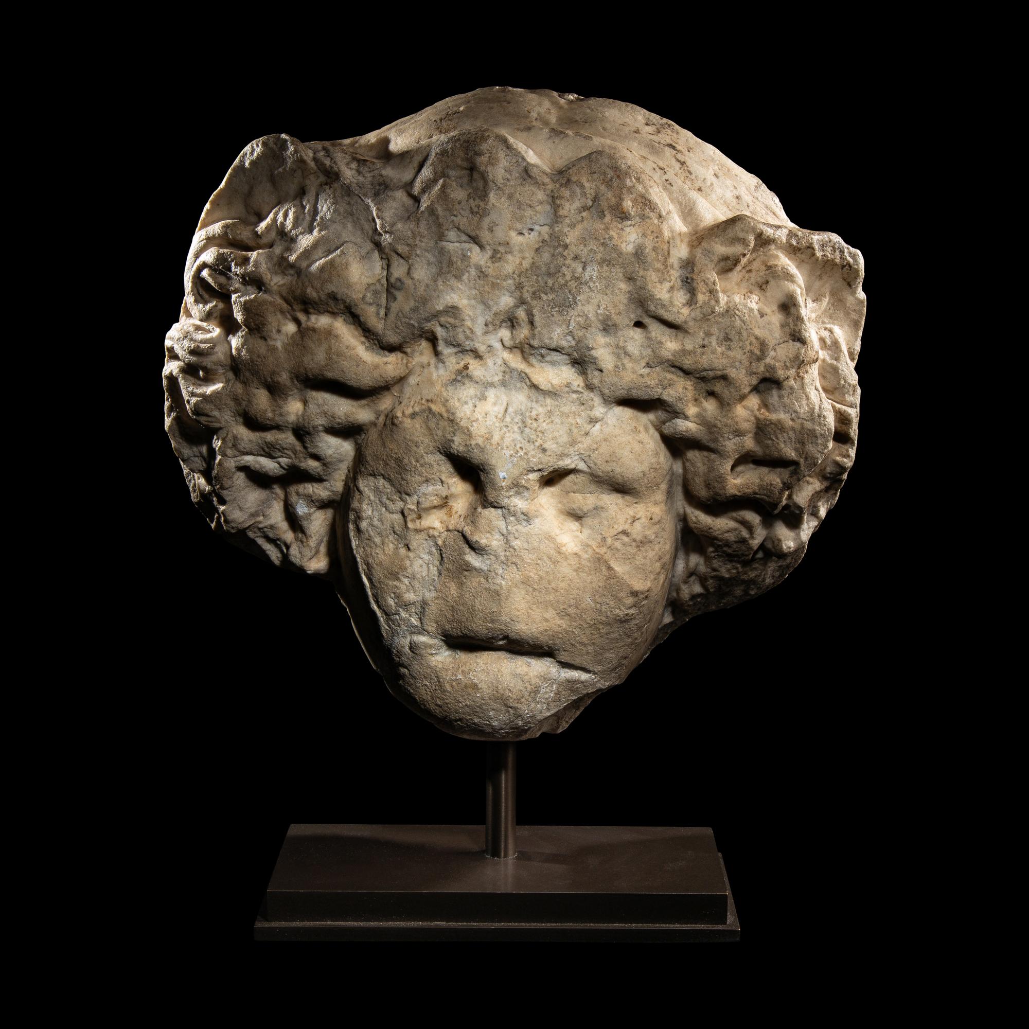 A Roman Marble Oscillum with a Dancing Maenad