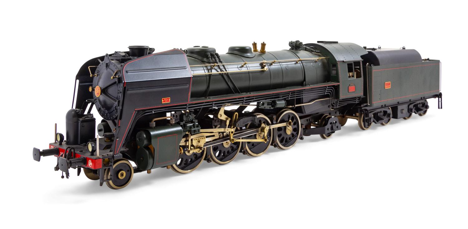 An Aster/Fulgurex Polychrome 1-Gauge S.N.C.F 2-8-2 Locomotive and Tender