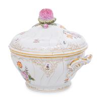 A Continental Porcelain Tureen