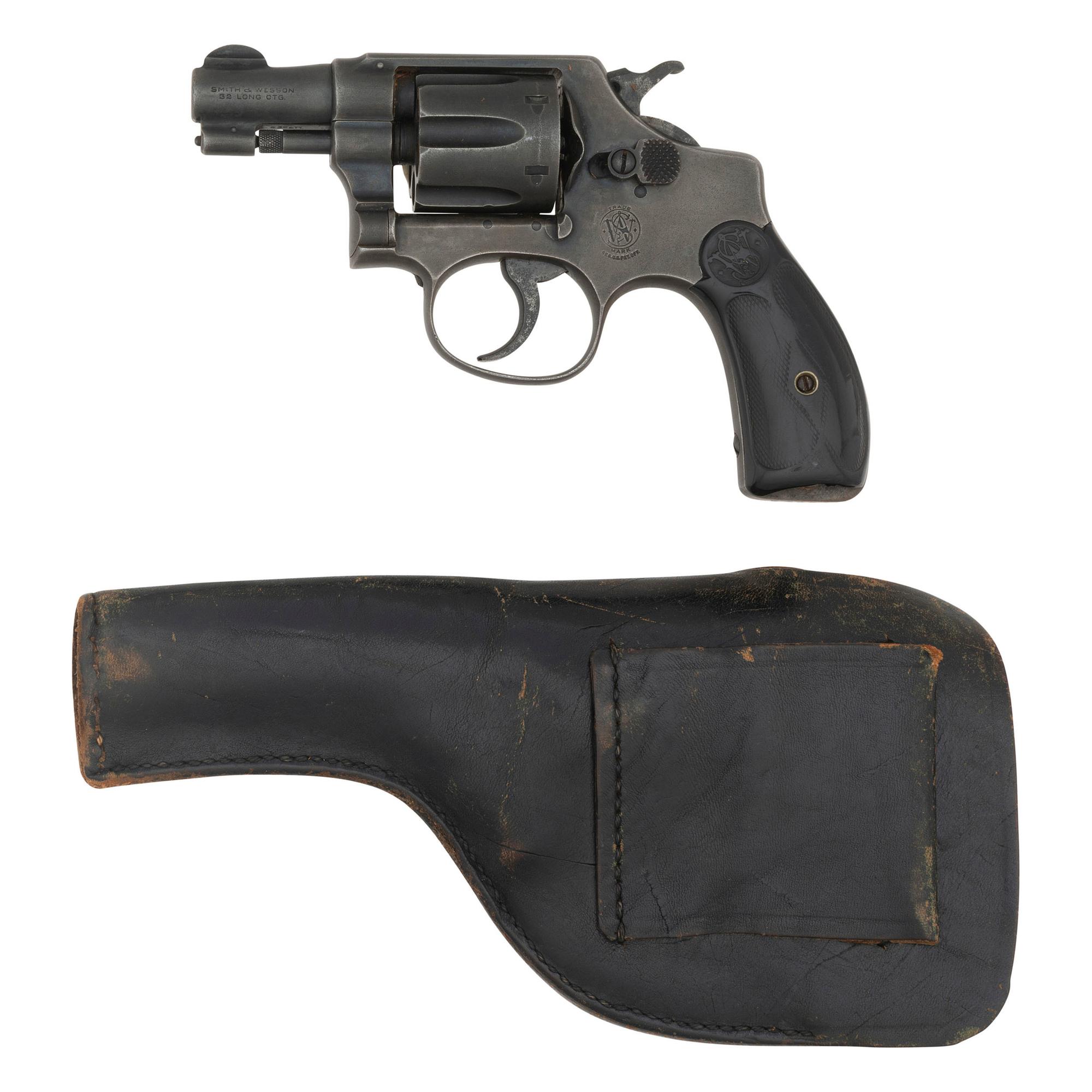 ** Smith & Wesson .32 Hand Ejector (Pre-Model 30) with 2" Barrel and Holster