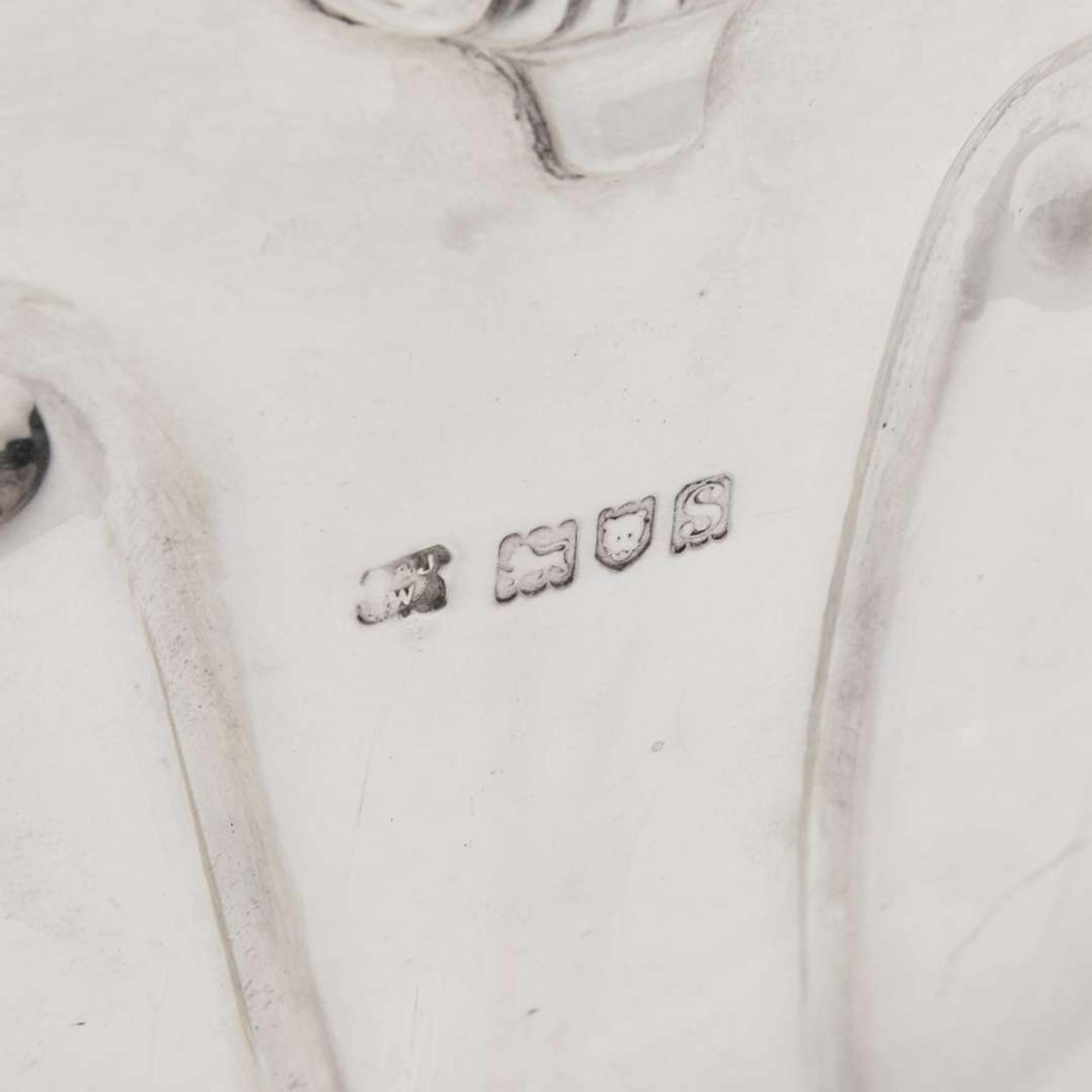 A George V sterling silver monteith in the William III style D. & J. Welby, London, 1913