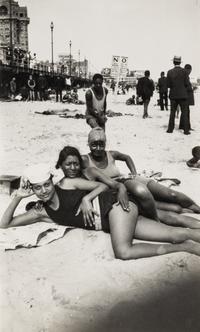 James Van Der Zee (1886-1983) "James Van Der Zee: Eighteen Photographs , 1905-1939"; and selected studio portraits