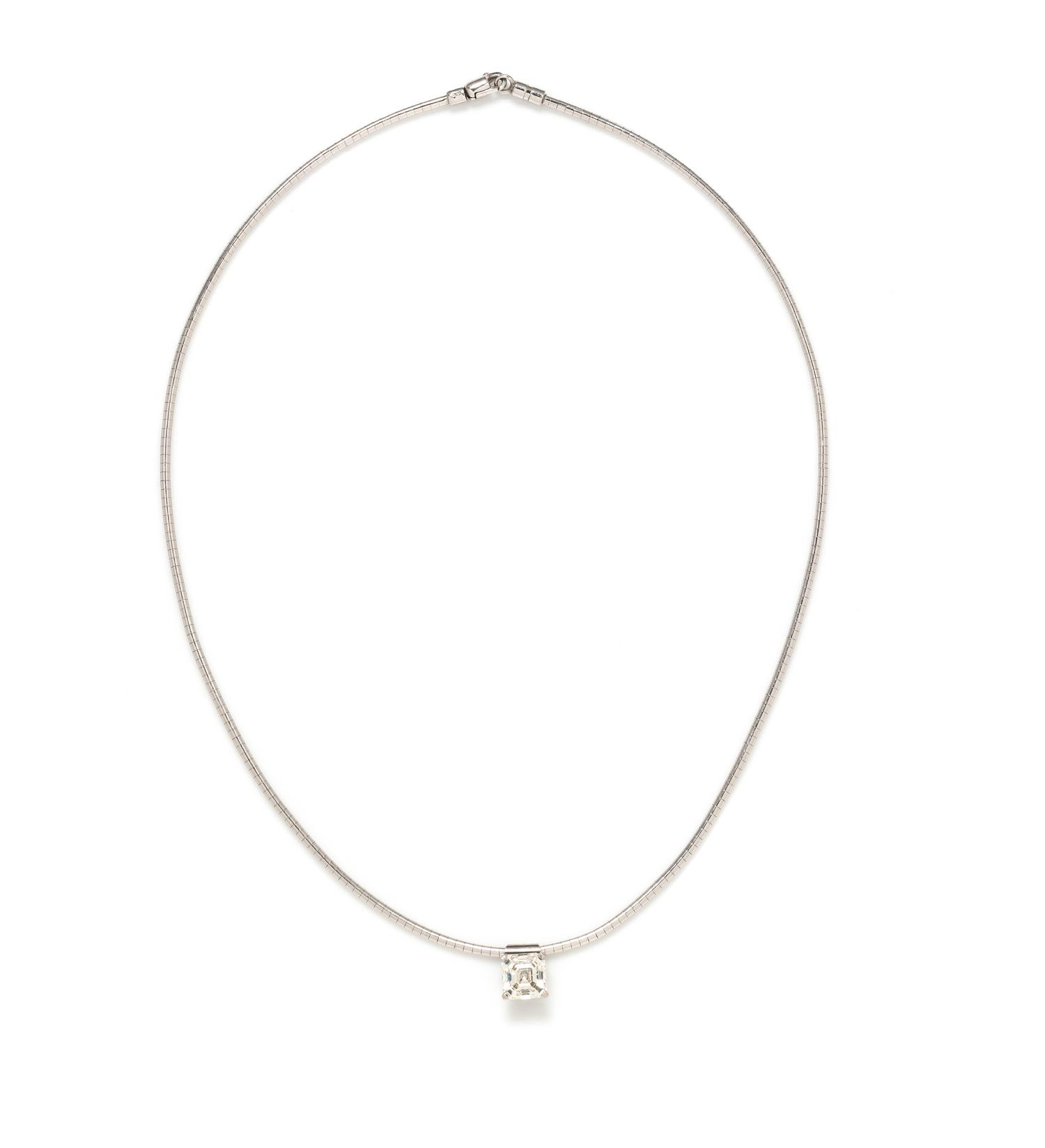 DIAMOND PENDANT/NECKLACE