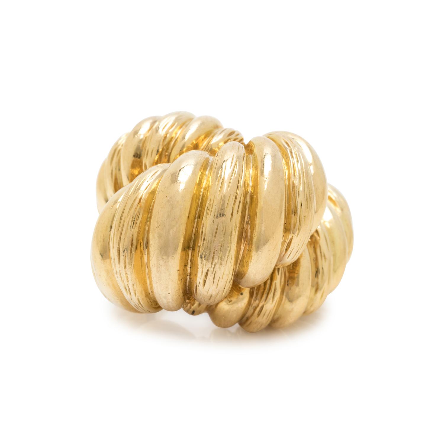 YELLOW GOLD BOMBE RING