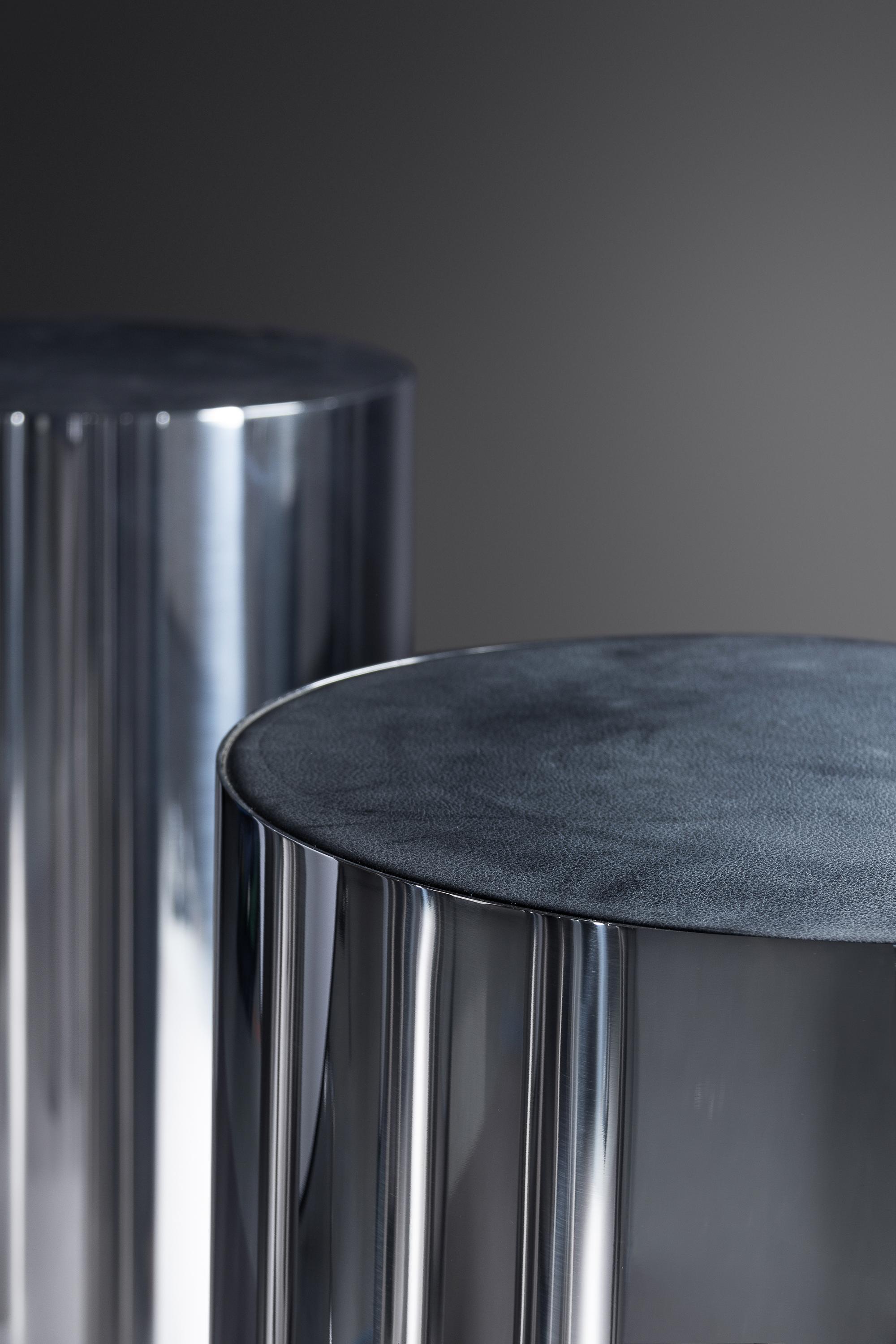 103 Silver Console , 2006 Edition 2 of 8, made up of 5 identical and inseparable cylinders