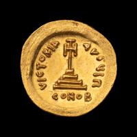 [ANCIENT] BYZANTINE EMPIRE. Heraclius (c. 620) Av Solidus (4.5 g)