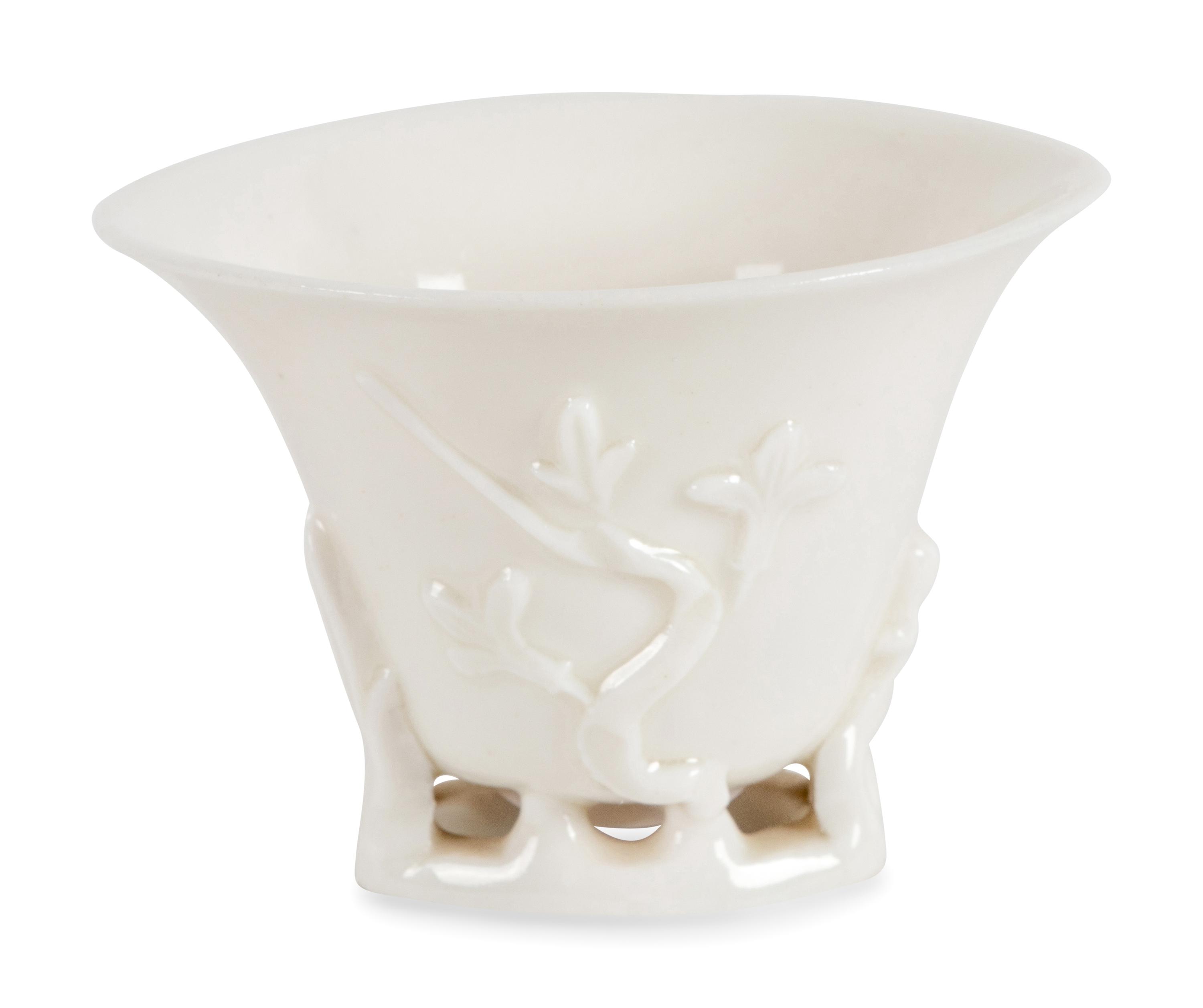 Seven Chinese Blanc-de-Chine Porcelain Libation Cups, 18th-Early 20th Century 清中期-民國 德化白瓷梅花杯及鹿鶴同春杯七支