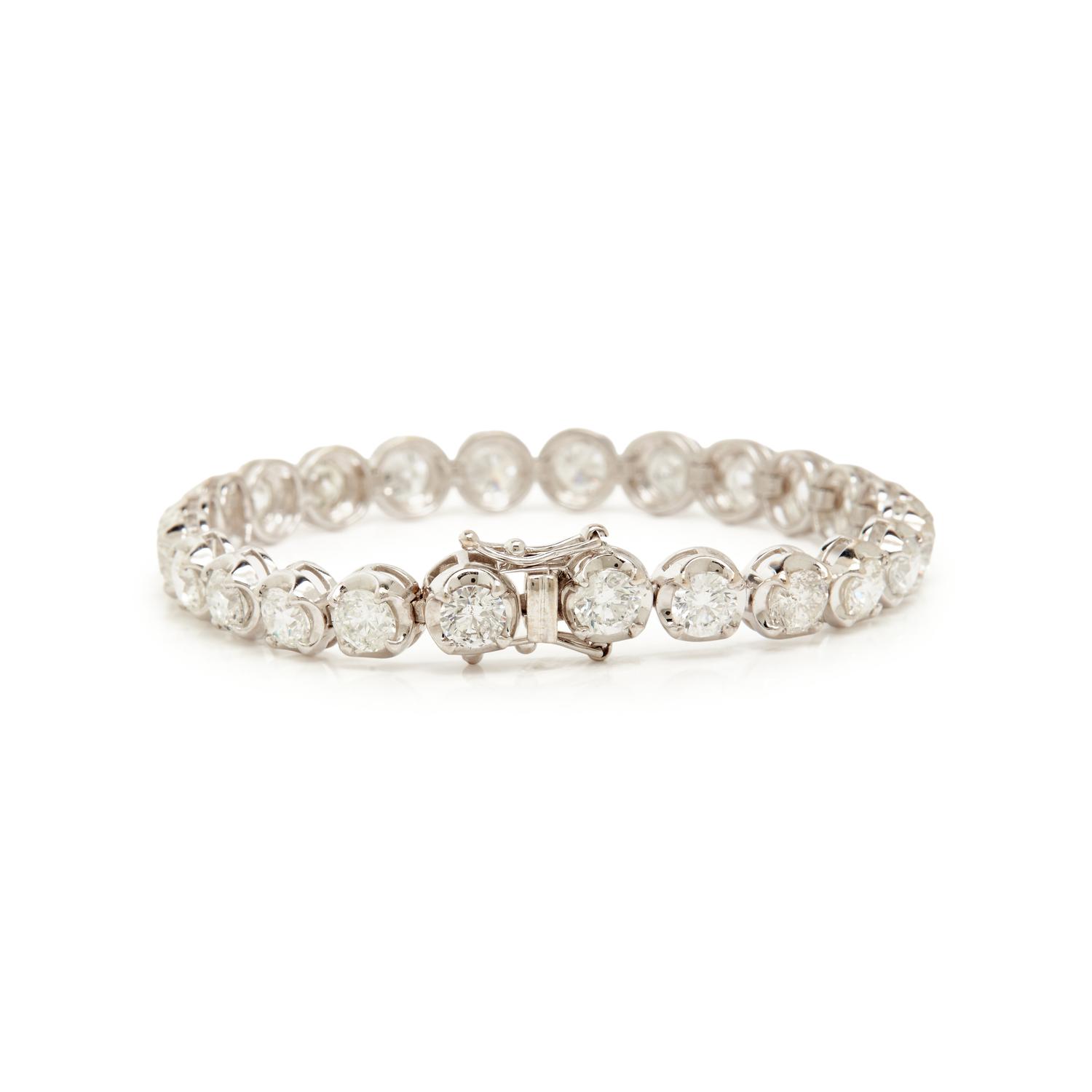 WHITE GOLD AND DIAMOND TENNIS BRACELET