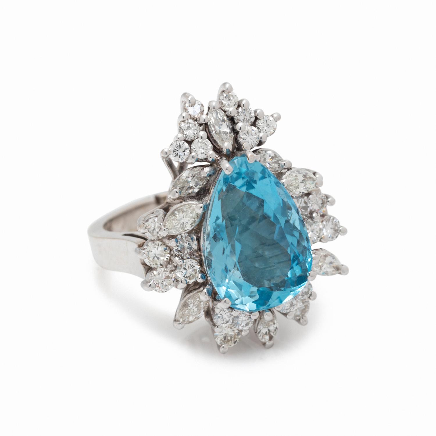 AQUAMARINE AND DIAMOND RING