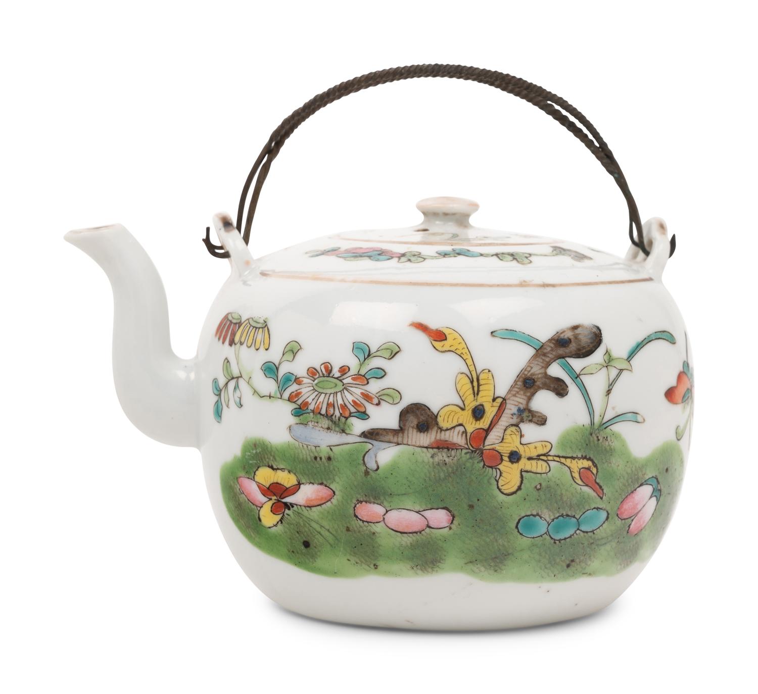 Six Chinese Famille Rose Porcelain Wares