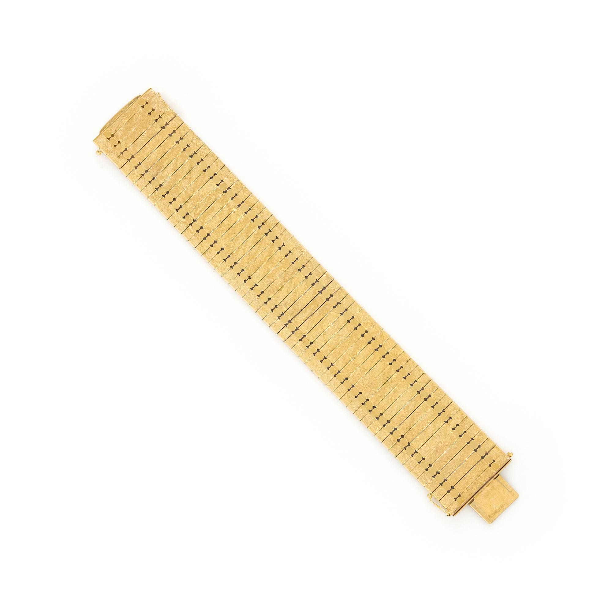 YELLOW GOLD BRACELET