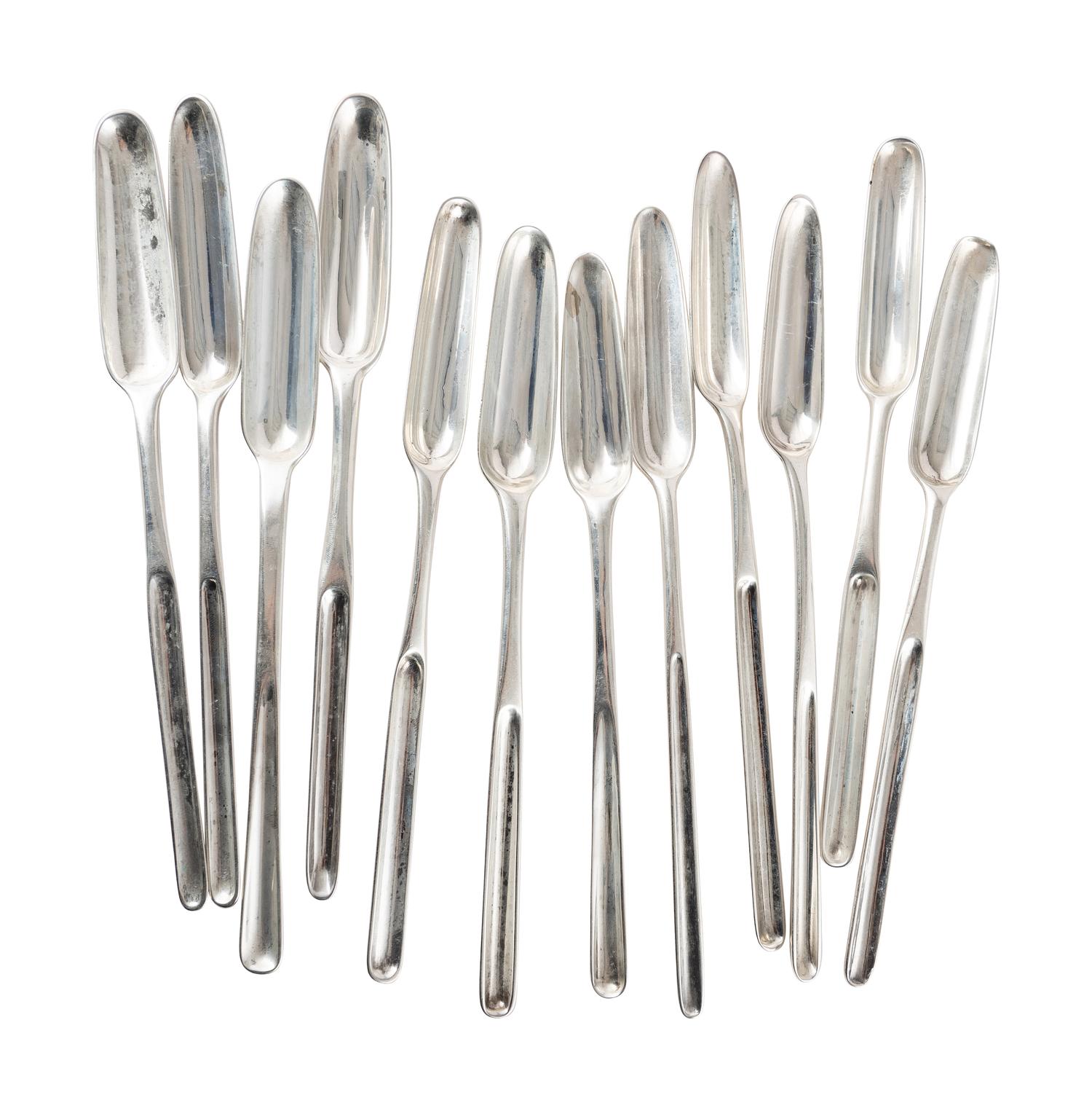 Twelve Georgian Silver Marrow Scoops