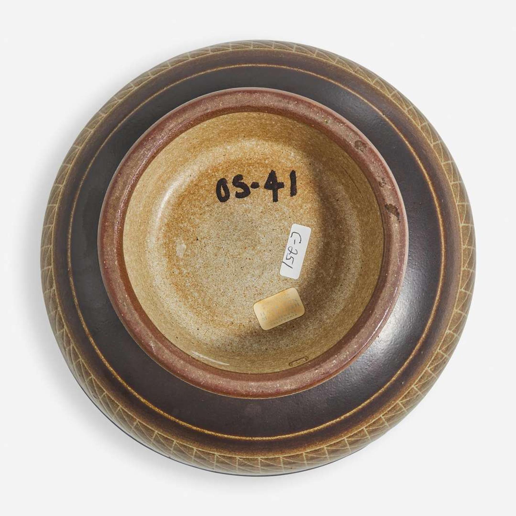 Harrison McIntosh (American, 1914-2016) Large Footed Center Bowl, USA, circa third quarter 20th century