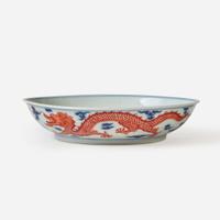 A Chinese underglaze blue and iron red-decorated porcelain "Dragon" dish 礬红青花龙纹盘 "Yanghetangzhi' mark ???? ??