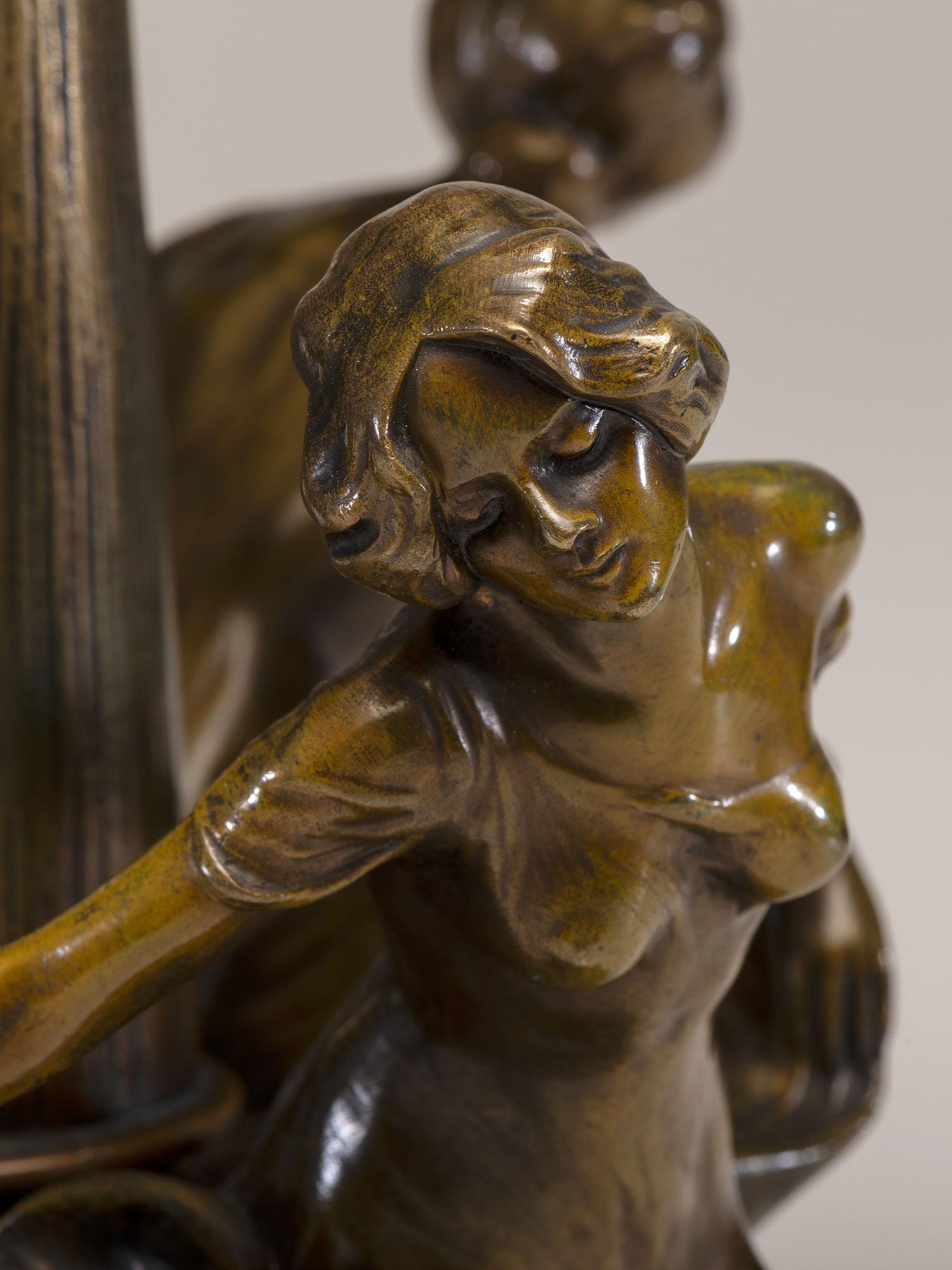 Three Graces Figural Lamp