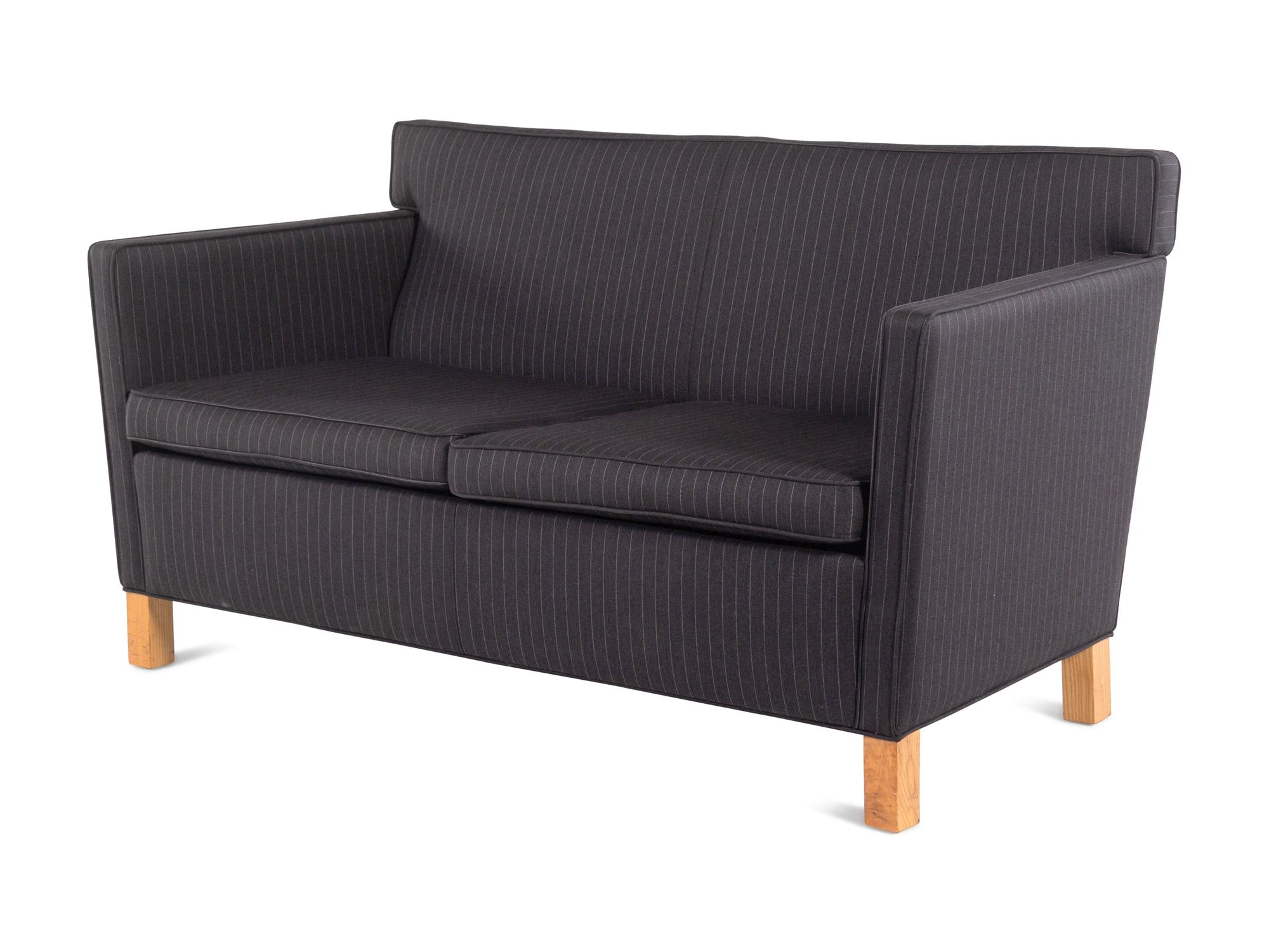 Krefeld Settee Knoll, USA