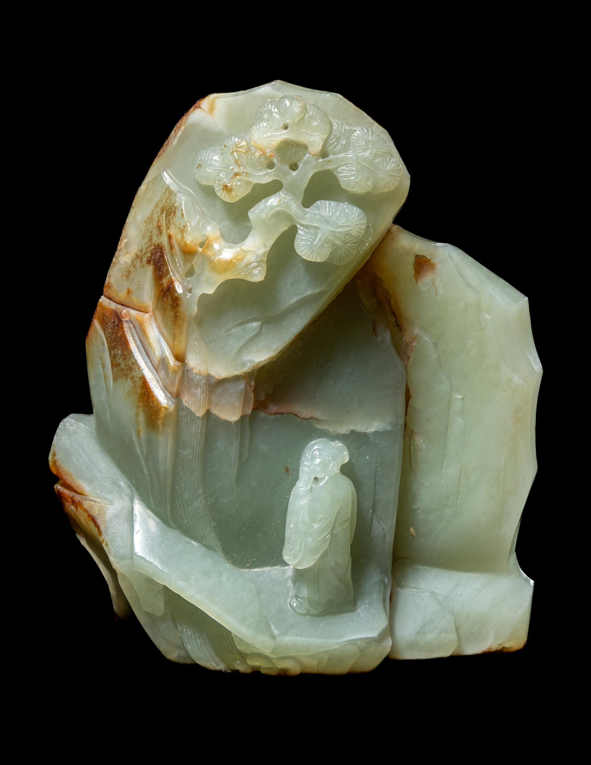 Two Chinese Carved Celadon and Russet Jade Articles, Ming-Qing Dynasty 明-清 青玉山子及仿古佩