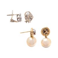 COLLECTION OF EARRINGS