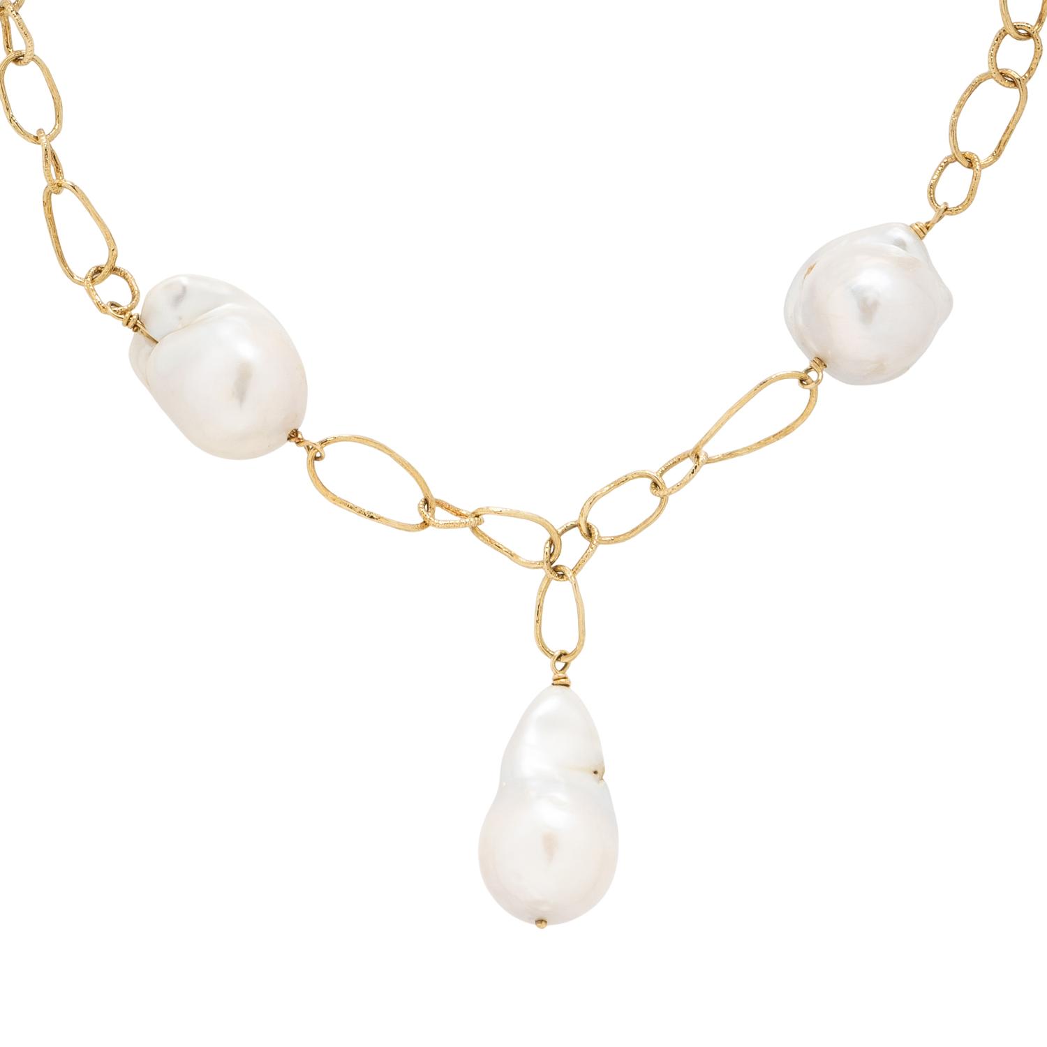 YELLOW GOLD AND BAROQUE CULTURED PEARL NECKLACE