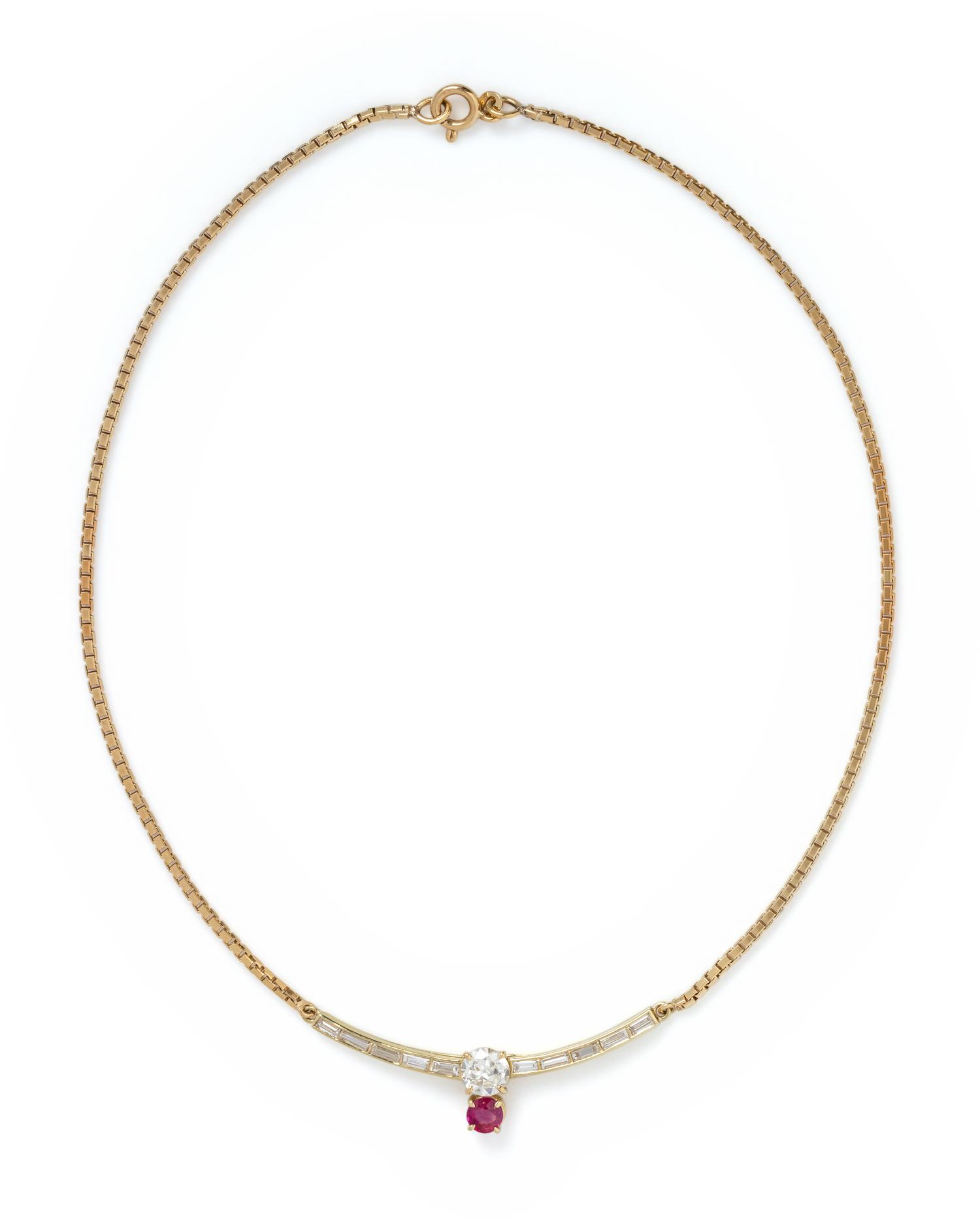 YELLOW GOLD, DIAMOND AND SYNTHETIC RUBY NECKLACE