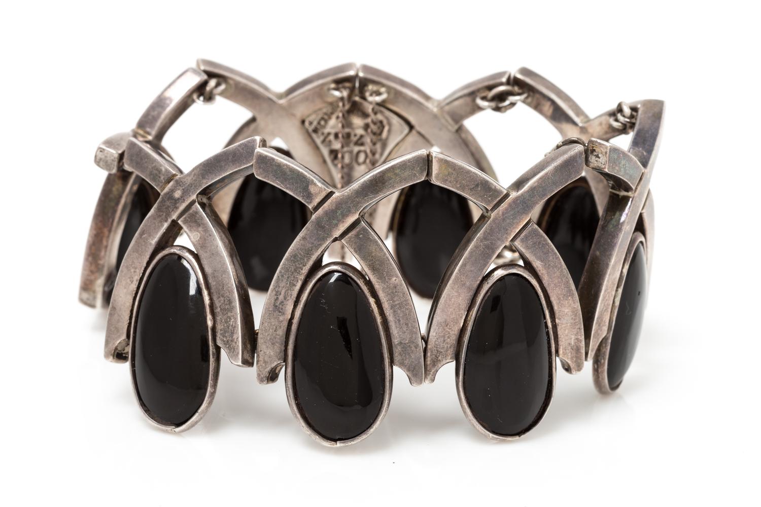A Silver and Onyx Bracelet, Antonio Pineda, 75.60 dwts.