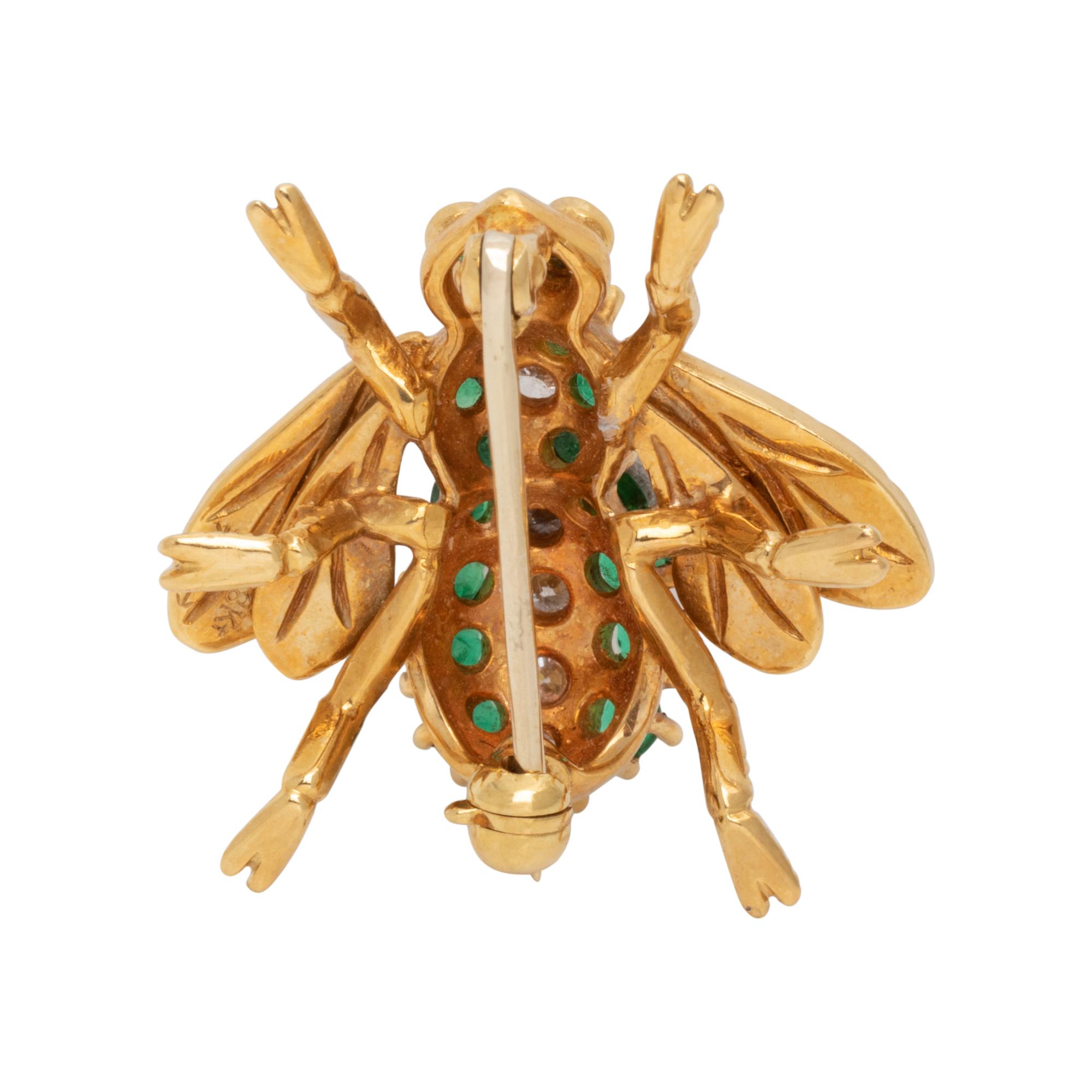 YELLOW GOLD, EMERALD AND DIAMOND BEE BROOCH