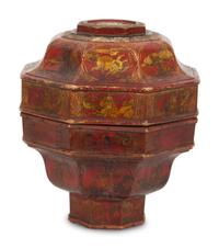A Chinese Parcel Gilt Red Lacquer Octagonal Lidded Box