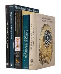 100 Books Pertaining to World Art