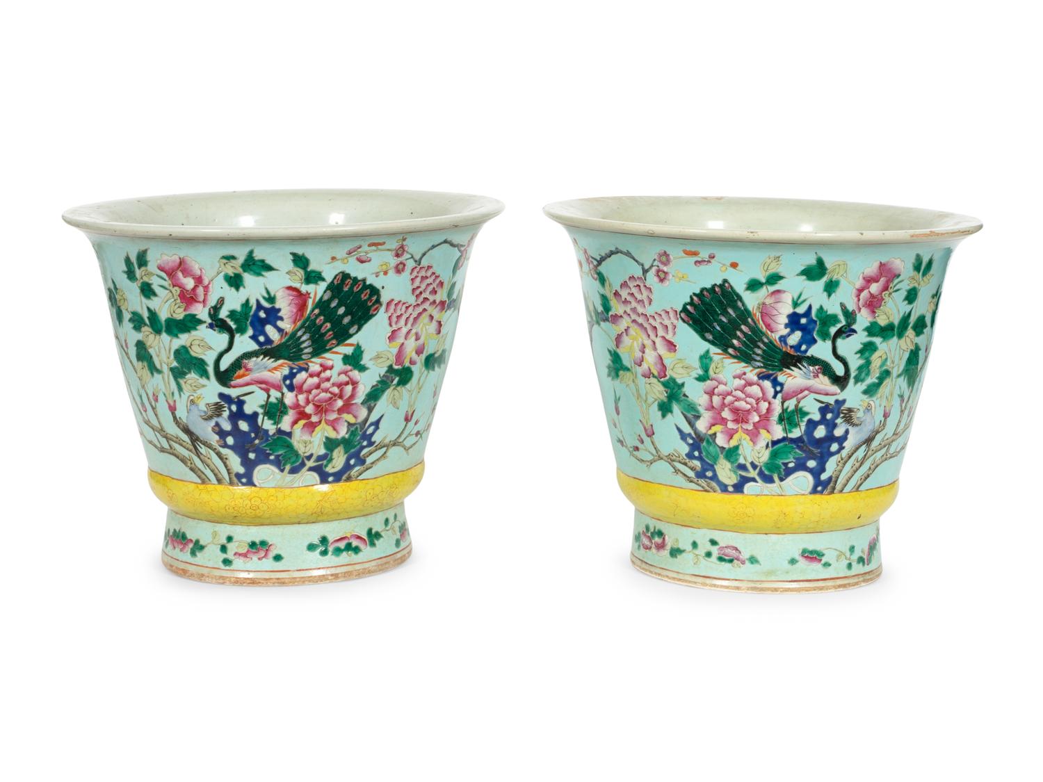 A Pair of Large Chinese Export Porcelain Cache Pots