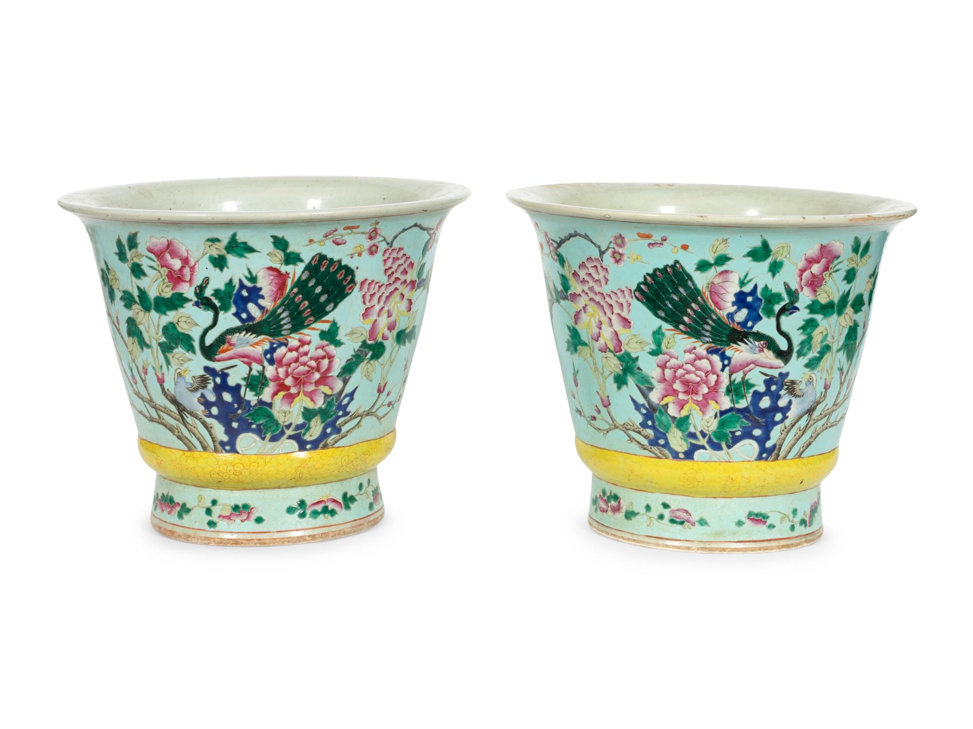 A Pair of Large Chinese Export Porcelain Cache Pots
