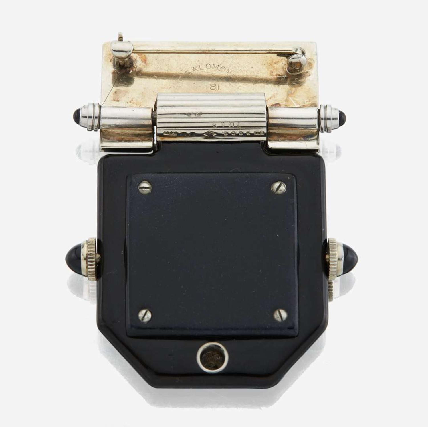 An Art Deco pin shutter gold watch, Verger Feres Louvre