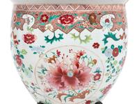 A Chinese Famille Rose Porcelain Jardinière