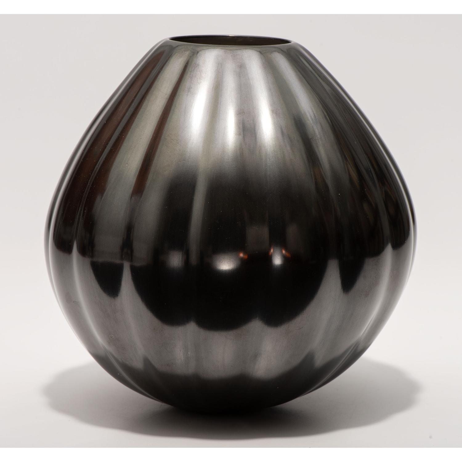 Mata Ortiz Melon Pottery Jar