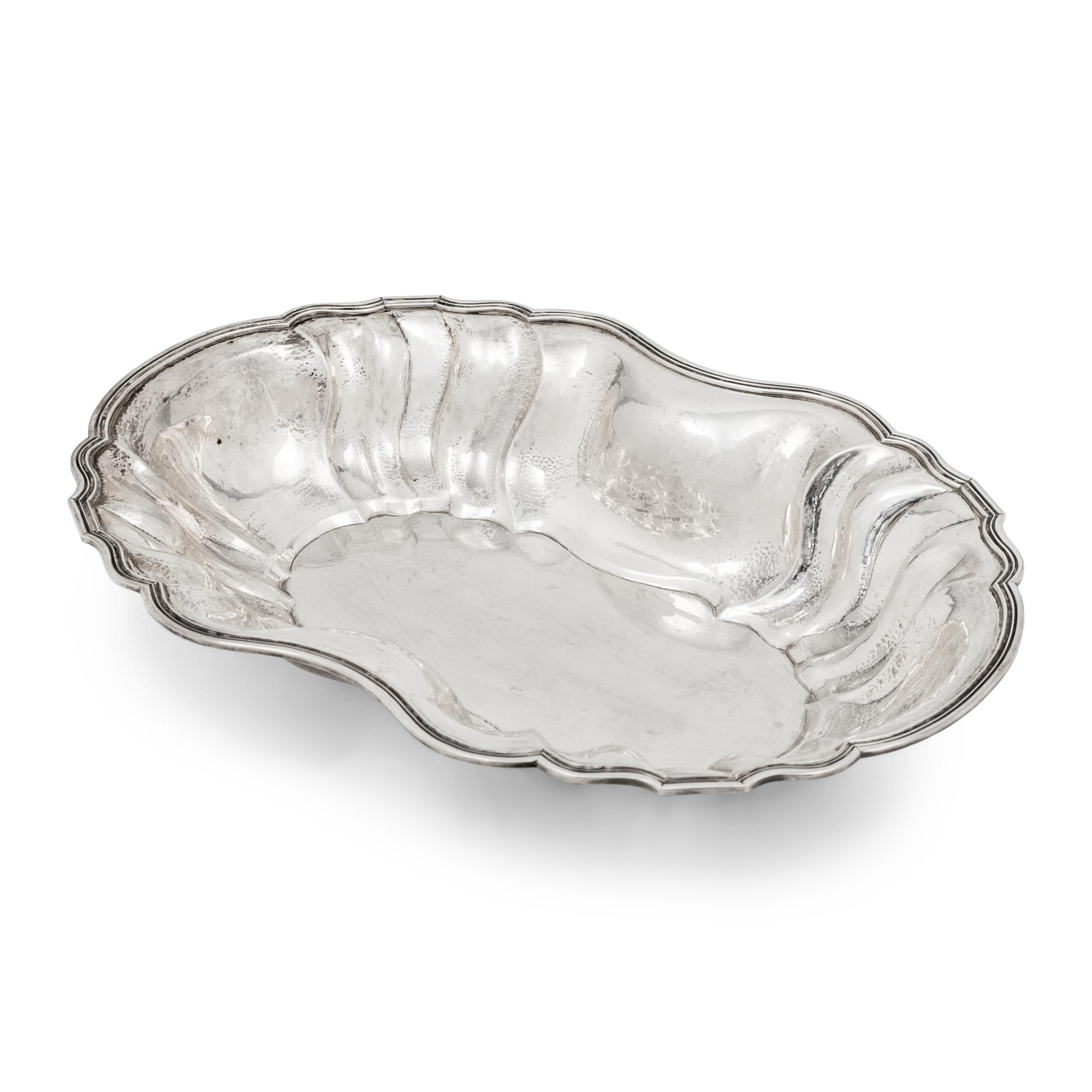 A Buccellati Silver Center Bowl
