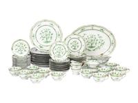 A Haviland Limoges Bonneval Porcelain Dinner Service