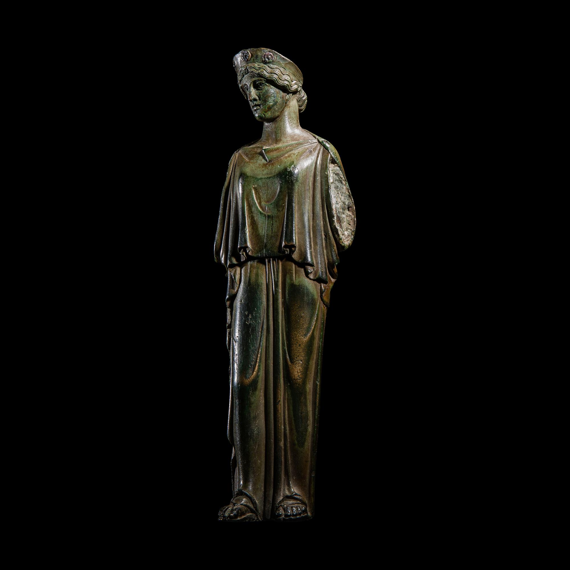 The Gréau Goddess — A Roman Bronze Statuette of Juno
