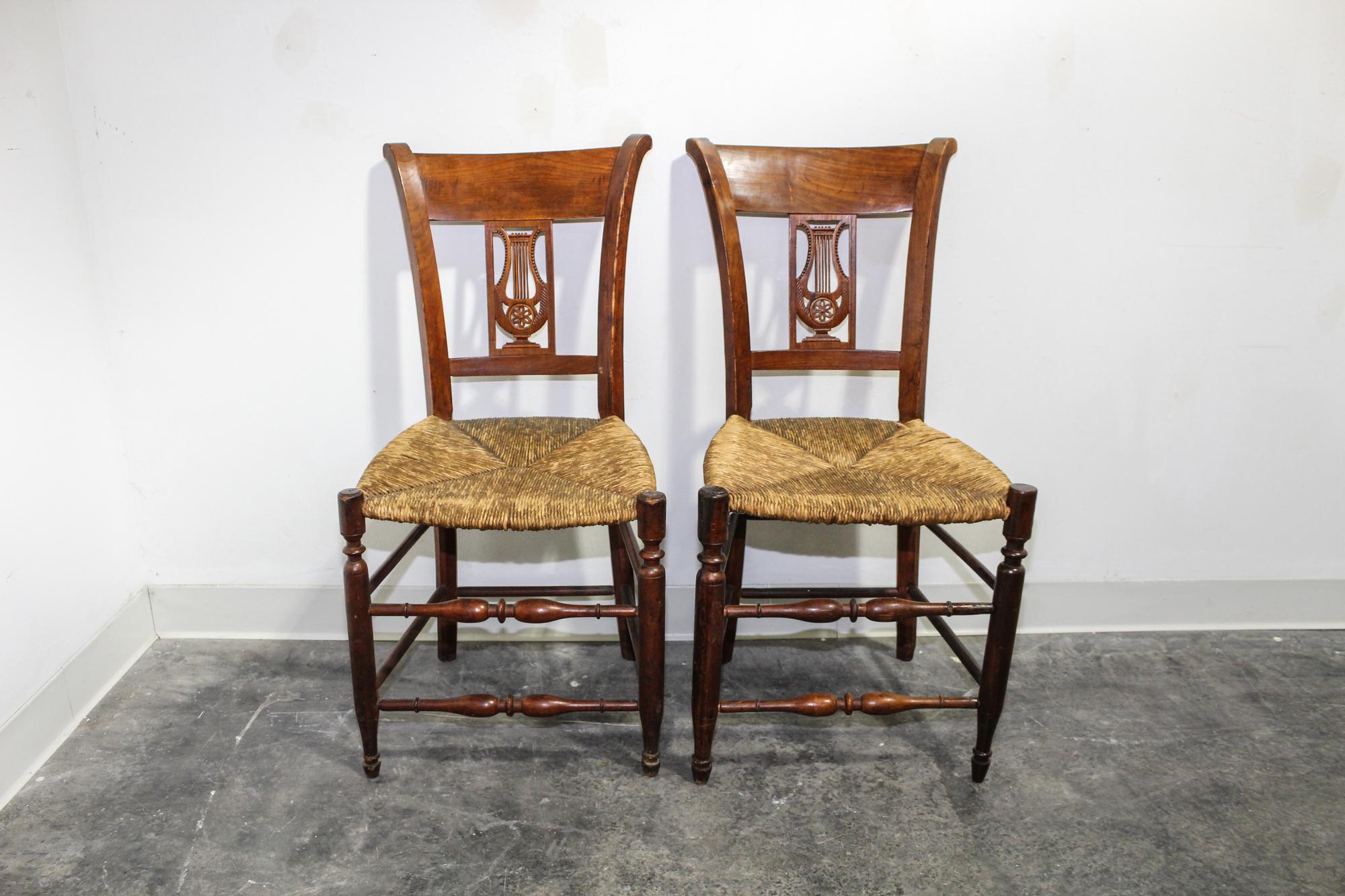 A Pair of American Walnut Side Chairs Height 33 1/2 inches. — 19TH CENTURY