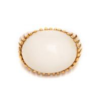 YELLOW GOLD AND WHITE CORAL RING