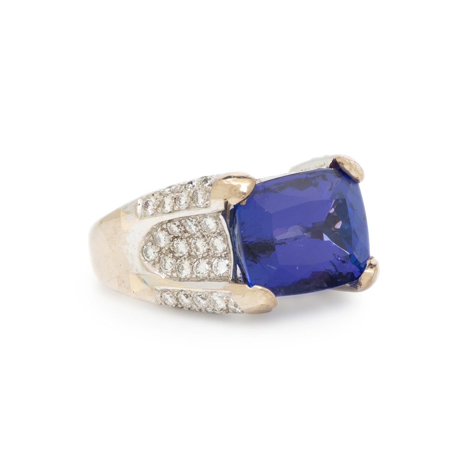 TANZANITE AND DIAMOND RING