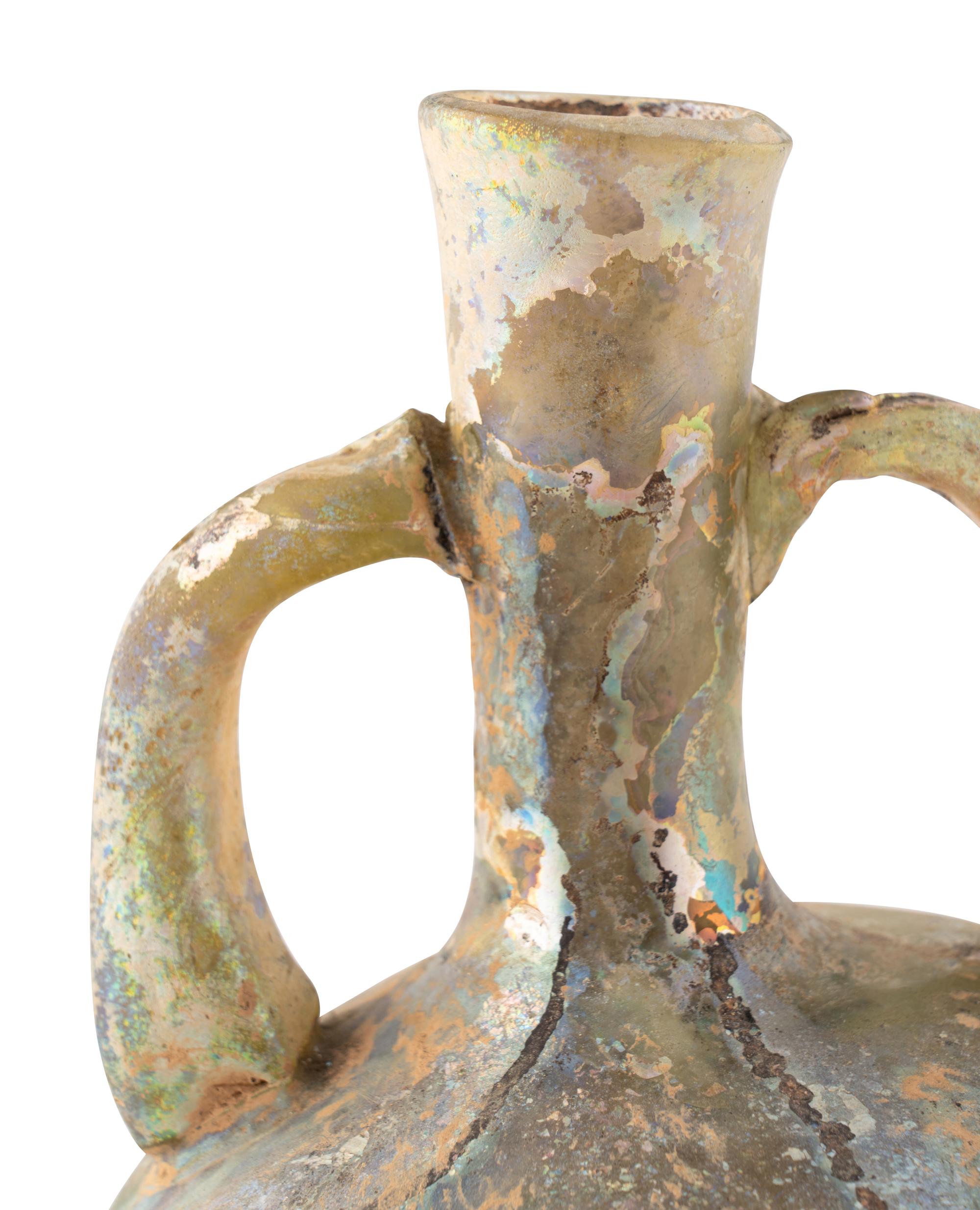 An Early Islamic Glass Flask