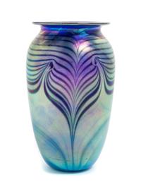 Robert Eickholt, COLUMBUS, OHIO, 1989, an iridescent glass vase