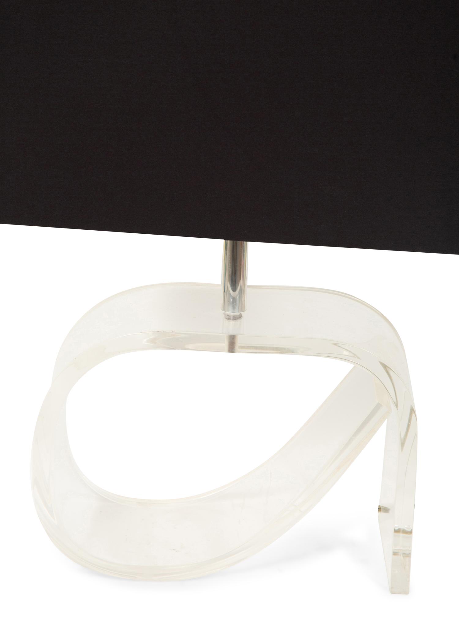 A Lucite Table Lamp in the Manner of Dorothy Draper