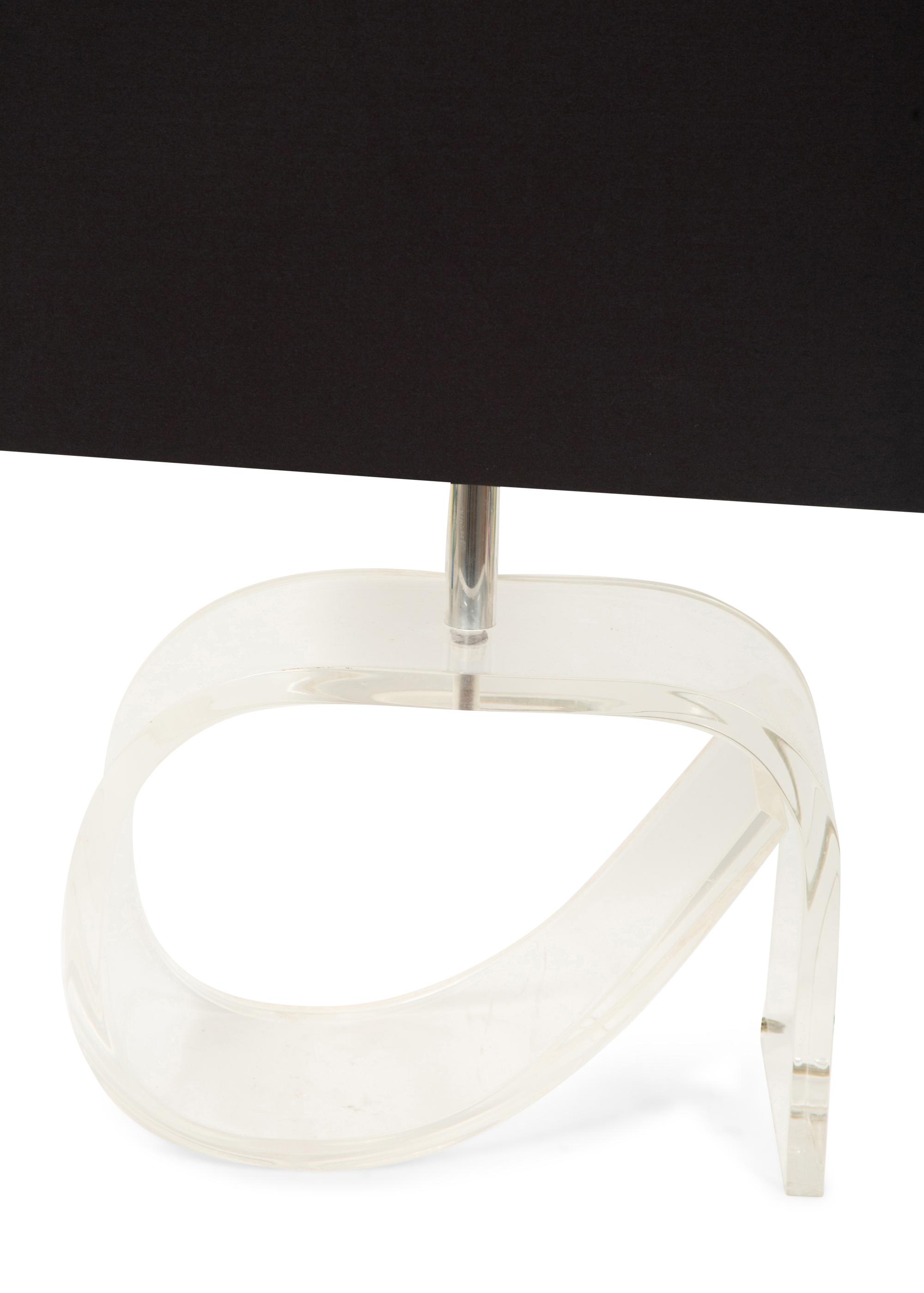 A Lucite Table Lamp in the Manner of Dorothy Draper