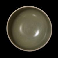 A Chinese Longquan celadon small bowl Song/Yuan dynasty