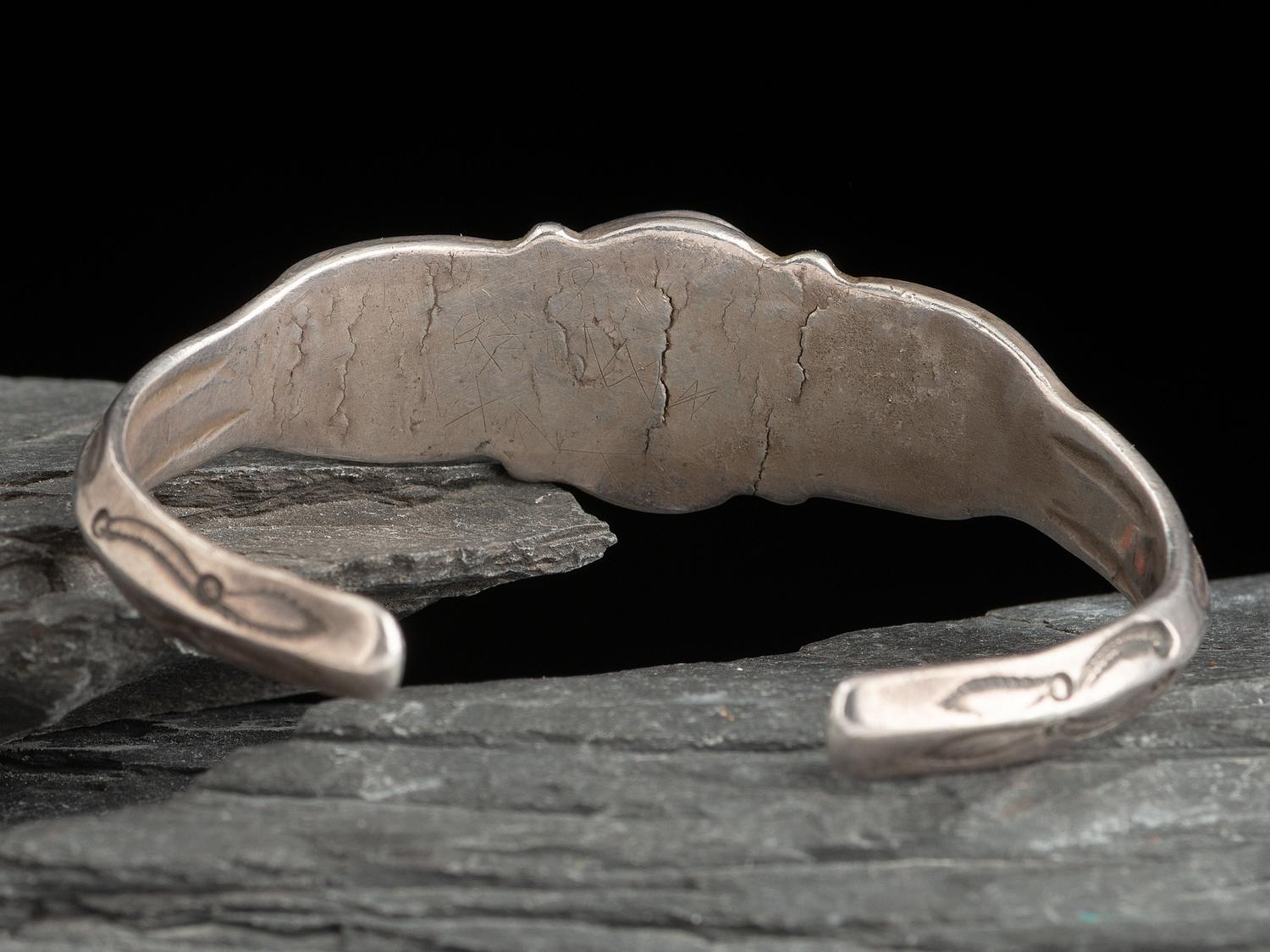 Heavy Navajo Carinated Ingot Three Stone Cuff Bracelet