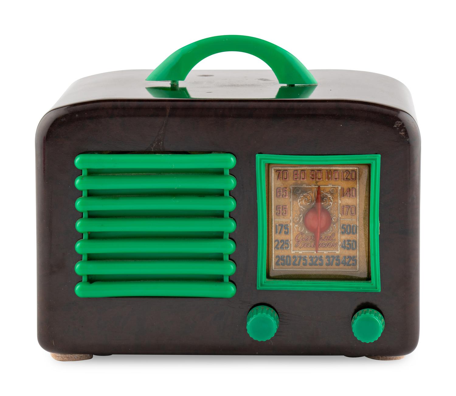 A General Television 591 Radio