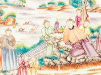 A Chinese Export Porcelain Platter